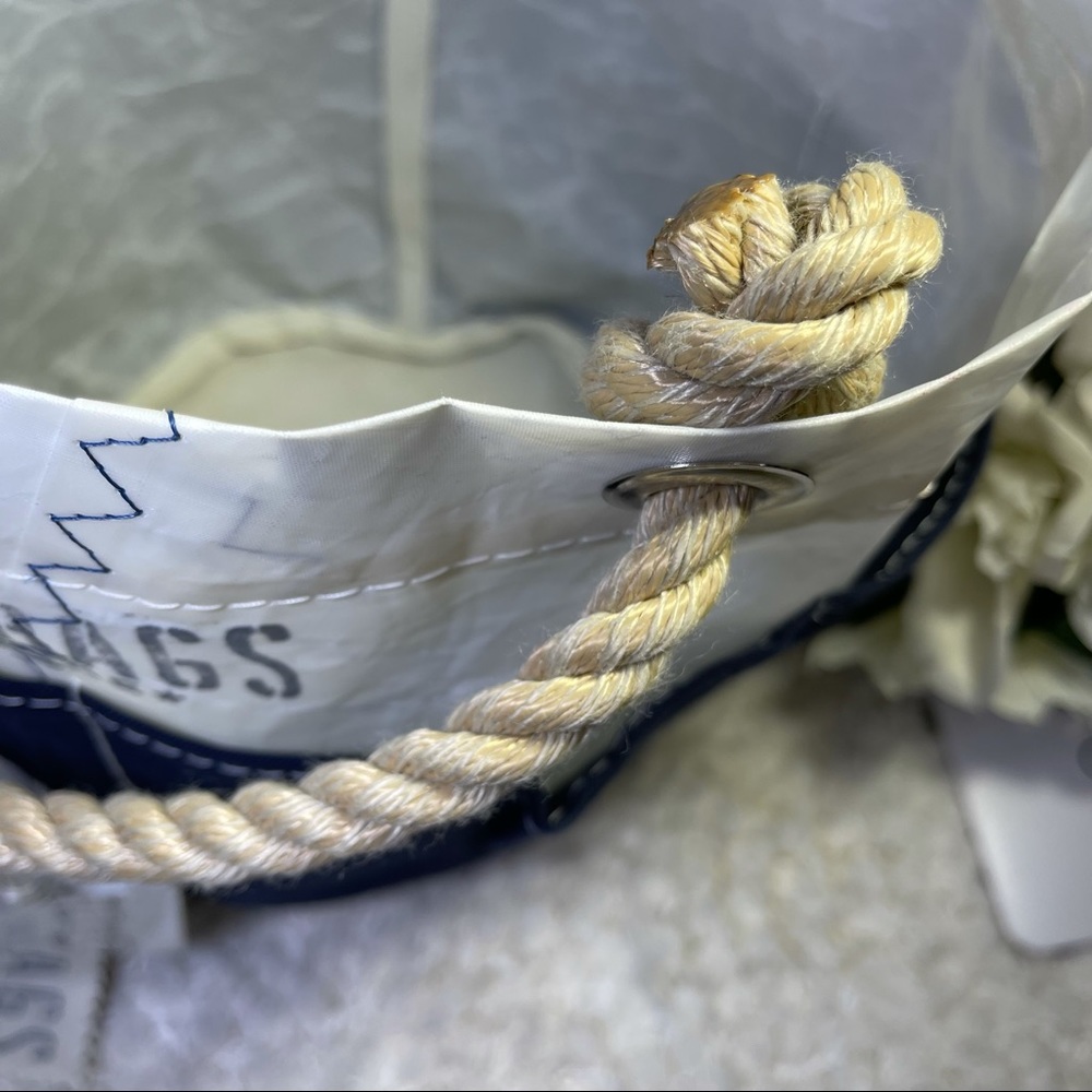 Sea Bags Navy and White Rope-Handle Canvas Tote - Picture 9 of 15